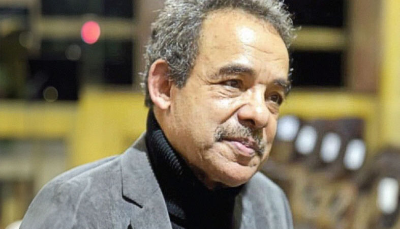 وفاة الفنان المصري عادل أنور