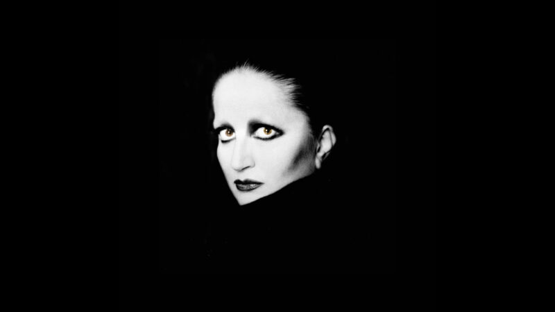 أشهر مطربة إيطالية: مينا مازيني (Mina Mazzini)
