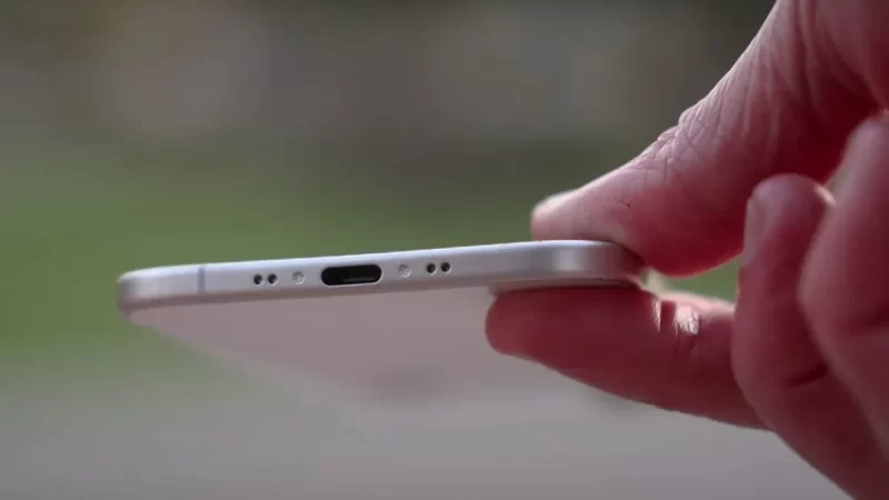 منفذ USB-C في iPhone Air… ابتكار تقني أكثر مما يبدو