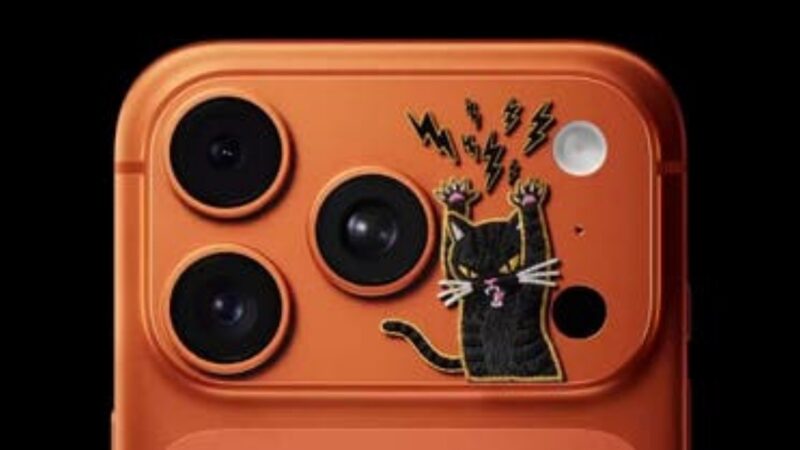 هضبة كاميرا آيفون 17 برو.. من تصميم مكروه إلى موضة الملصقات